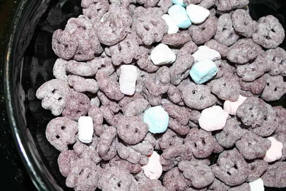 What does Boo Berry cereal look like